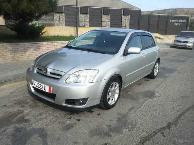 Toyota Corolla 2004, 255,000 km - 1.4 л - Bakı
