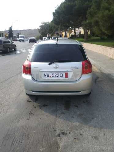 Toyota Corolla 2004, 255,000 km - 1.4 л - Bakı