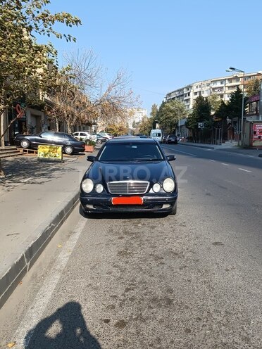 Mercedes E 220 2002, 550,974 km - 2.2 l - Bakı