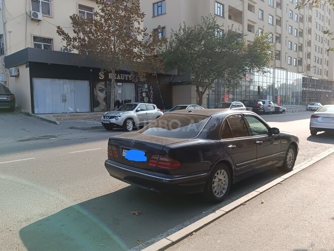 Mercedes E 220 2002, 550,974 km - 2.2 l - Bakı