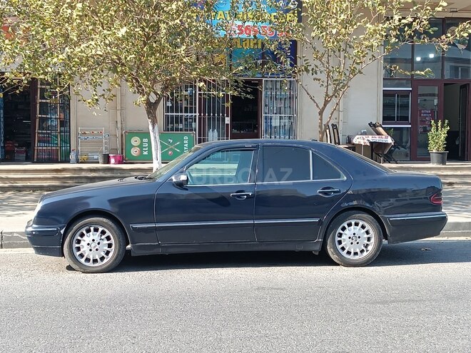 Mercedes E 220 2002, 550,974 km - 2.2 l - Bakı