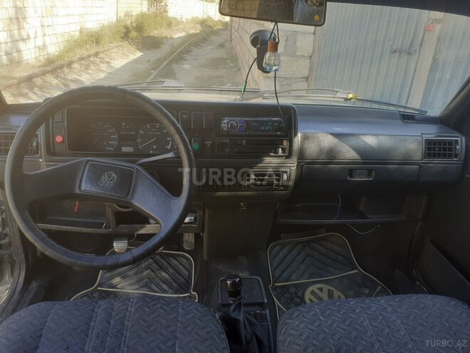 Volkswagen Golf 1986, 285,693 km - 1.6 l - Sumqayıt