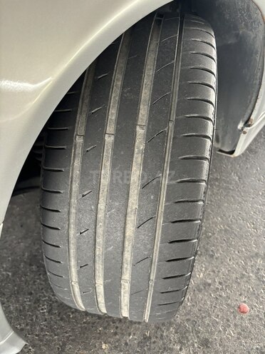 Mercedes E 220 2001, 500,000 km - 2.2 л - Bakı