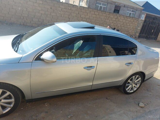 Volkswagen Passat 2010, 260,000 km - 2.0 l - Bakı