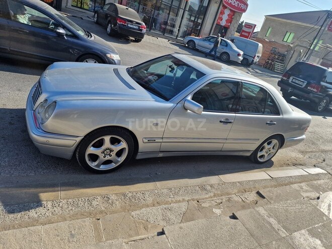 Mercedes E 240 1999, 340,000 km - 2.4 л - Bakı