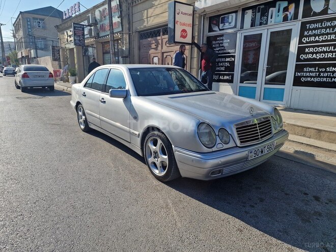 Mercedes E 240 1999, 340,000 km - 2.4 л - Bakı