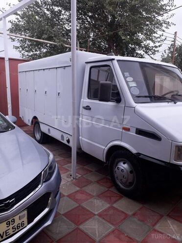 Iveco  1998, 235,335 km - 2.9 л - Bakı