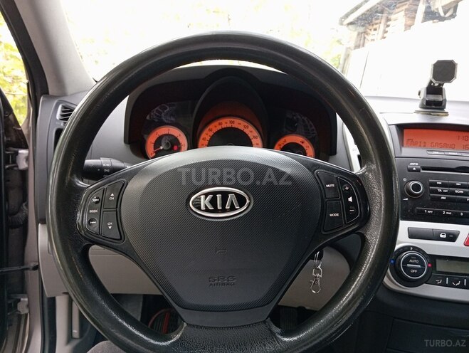Kia Ceed 2008, 266,834 km - 1.6 л - Şamaxı