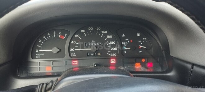 Opel Vectra 1995, 275,060 km - 2.0 л - Bakı