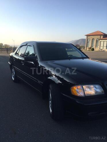 Mercedes C 230 1999, 182,000 km - 2.3 l - Qax