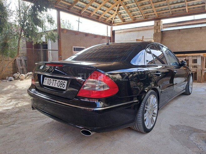 Mercedes E 320 2002, 202,000 km - 3.2 l - Bakı