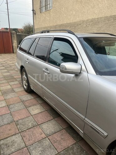 Mercedes E 220 2001, 498,525 km - 2.2 л - Bakı