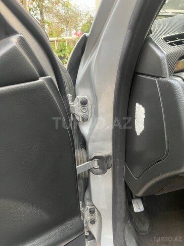 Mercedes E 220 2001, 498,525 km - 2.2 л - Bakı
