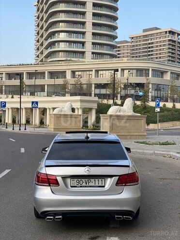Mercedes E 220 2014, 200,000 km - 2.2 l - Bakı