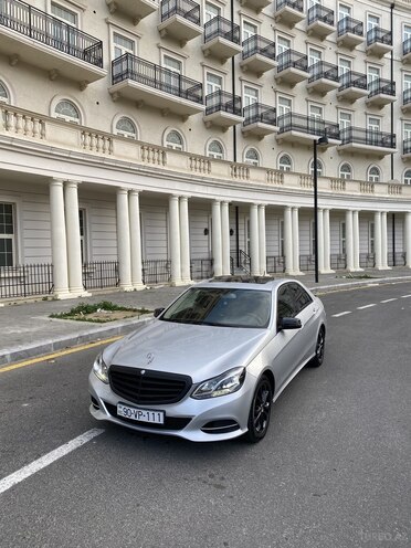 Mercedes E 220 2014, 200,000 km - 2.2 l - Bakı