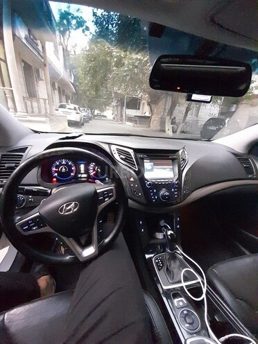 Hyundai i40 2013, 200,000 km - 1.7 l - Bakı