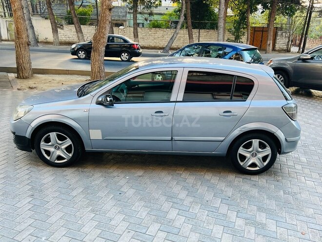 Opel Astra 2006, 200,000 km - 1.3 l - Bakı