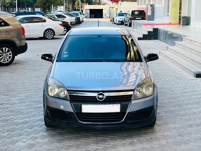 Opel Astra 2006, 200,000 km - 1.3 l - Bakı
