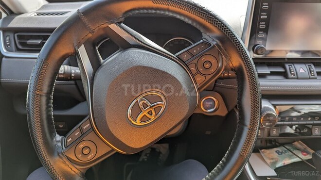 Toyota RAV4 2021, 29,000 km - 2.5 л - Bakı