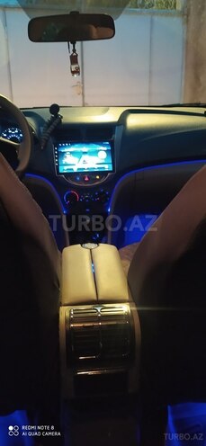 Hyundai Accent 2016, 231,746 km - 1.6 l - Bakı