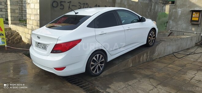 Hyundai Accent 2016, 231,746 km - 1.6 l - Bakı