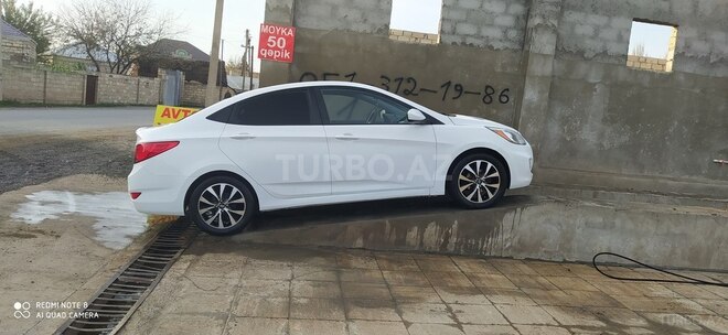 Hyundai Accent 2016, 231,746 km - 1.6 l - Bakı