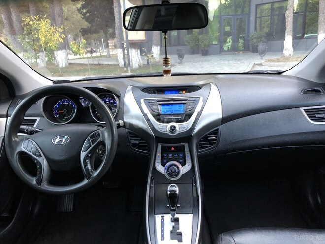 Hyundai Elantra 2012, 117,000 km - 1.8 l - Sumqayıt