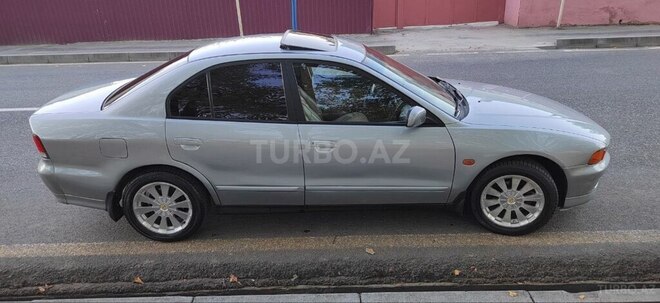 Mitsubishi Galant 1997, 322,154 km - 2.4 l - Qusar