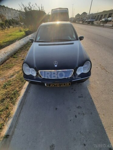 Mercedes C 200 2001, 325,000 km - 2.0 л - Bakı