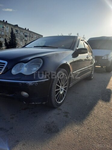 Mercedes C 200 2001, 325,000 km - 2.0 л - Bakı