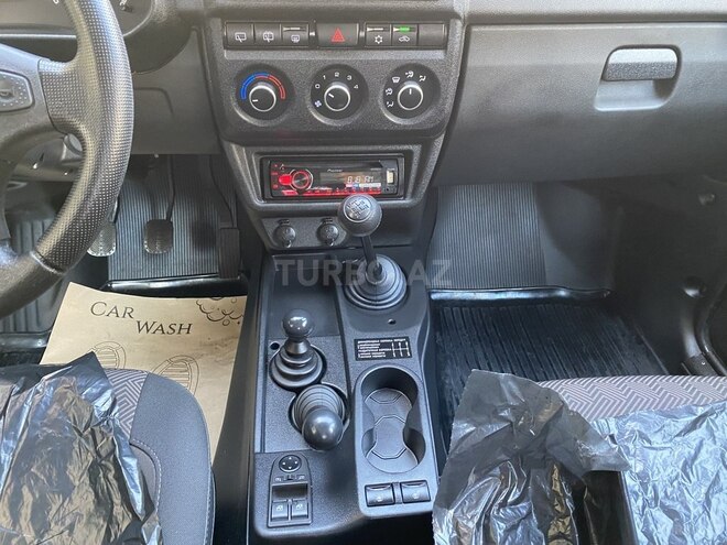 LADA (VAZ) Niva Bronto 2023, 5,000 km - 1.7 l - Bakı