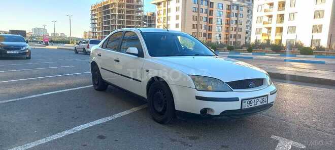 Ford Mondeo 2004, 301,040 km - 2.0 l - Bakı