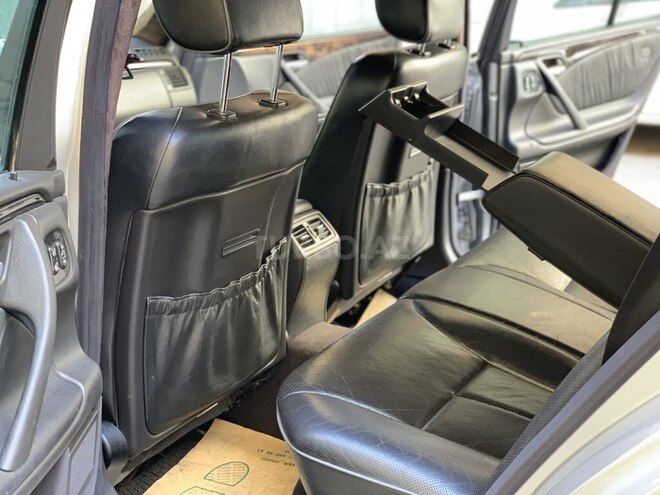 Mercedes E 320 2001, 195,591 km - 3.2 l - Bakı