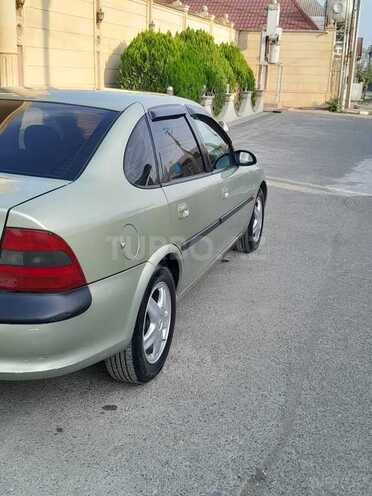 Opel Vectra 1996, 390,258 km - 1.8 l - Şəmkir