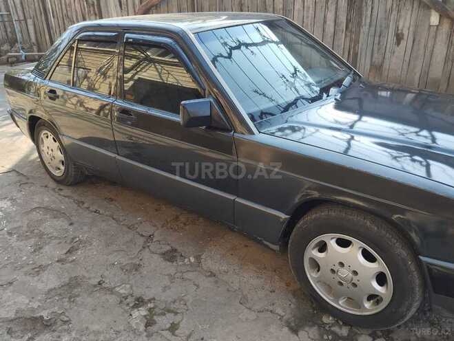 Mercedes 190 1992, 550,000 km - 2.0 l - Sabirabad