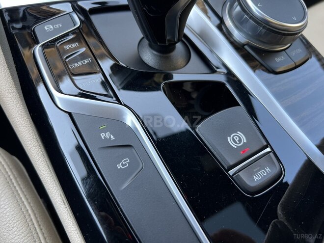 BMW 530 2017, 129,000 km - 2.0 l - Bakı
