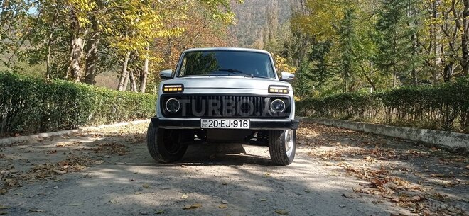 LADA (VAZ) Niva 2002, 137,002 km - 1.7 l - Zaqatala