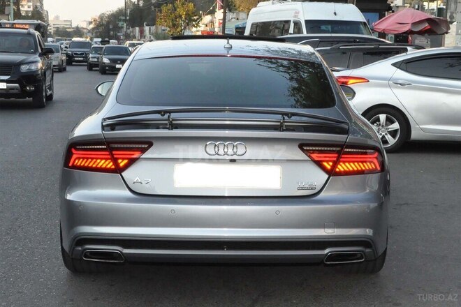 Audi A7 2015, 144,000 km - 3.0 л - Bakı