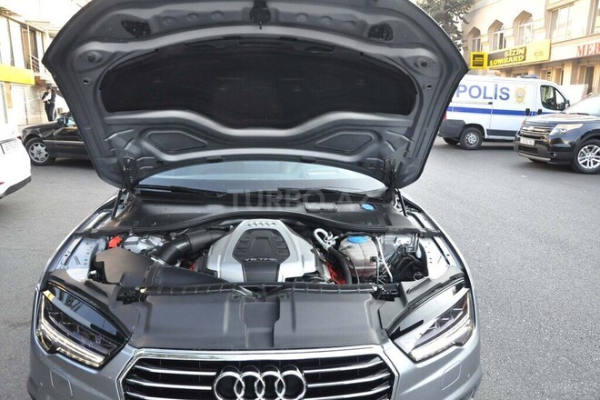 Audi A7 2015, 144,000 km - 3.0 л - Bakı