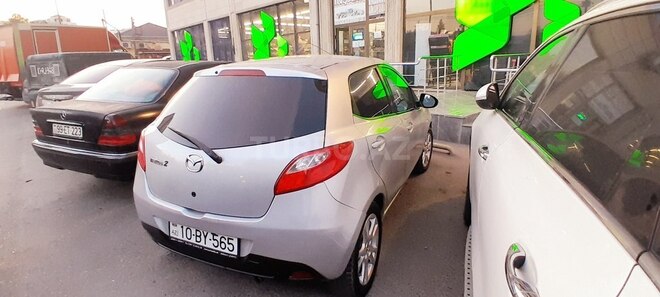 Mazda 2 2009, 233,000 km - 1.5 л - Bakı