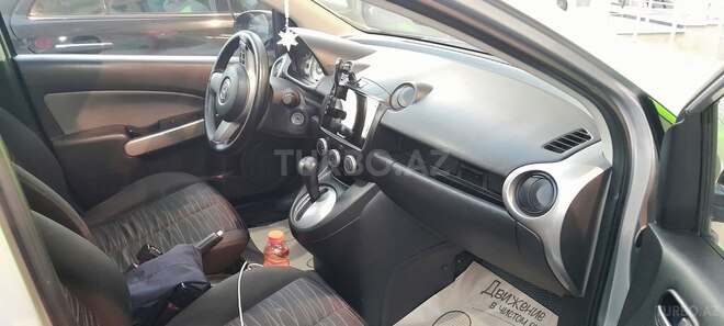 Mazda 2 2009, 233,000 km - 1.5 л - Bakı