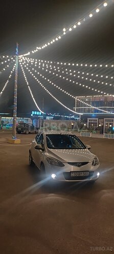 Mazda 2 2009, 233,000 km - 1.5 л - Bakı