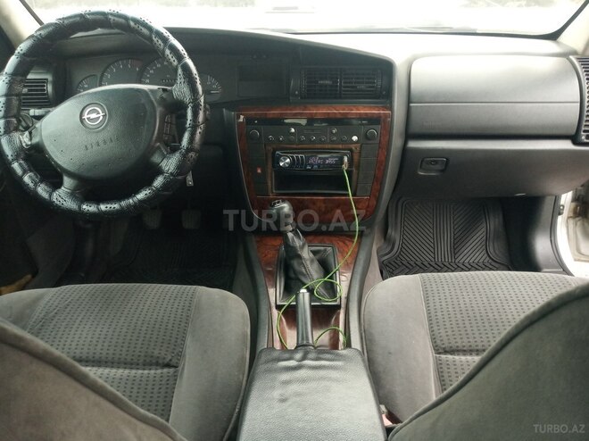 Opel Omega 2001, 245,528 km - 2.0 л - Tərtər