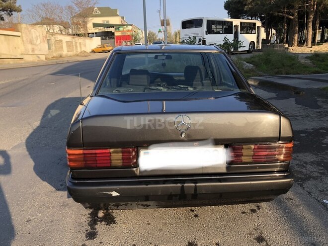 Mercedes 190 1991, 289,500 km - 2.0 l - Bakı