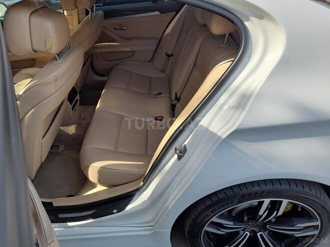 BMW 528 2012, 185,000 km - 2.0 l - Mingəçevir
