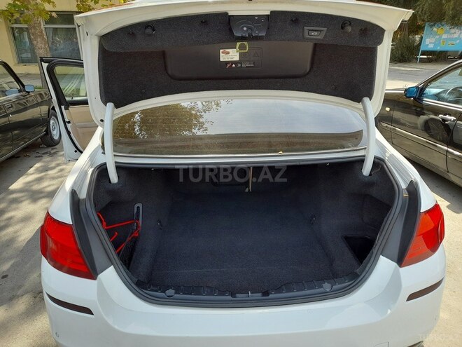 BMW 528 2012, 185,000 km - 2.0 l - Mingəçevir