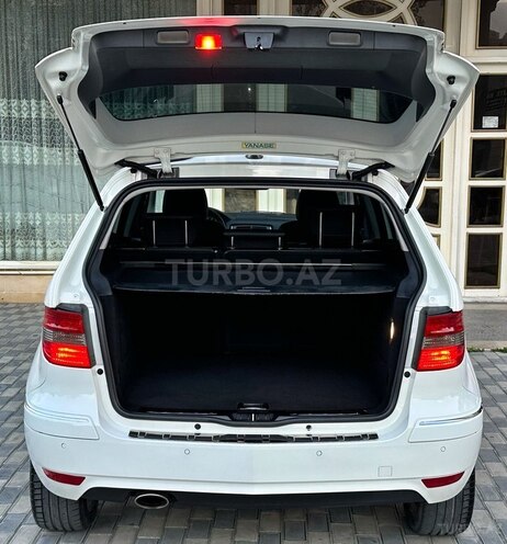 Mercedes B 170 2011, 70,000 km - 1.7 l - Bakı