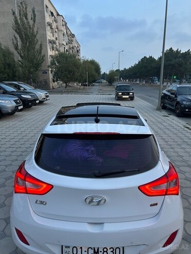 Hyundai i30 2011, 153,800 km - 1.6 l - Bakı