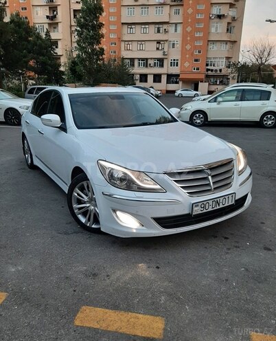 Hyundai Genesis 2013, 200,000 km - 3.8 л - Bakı