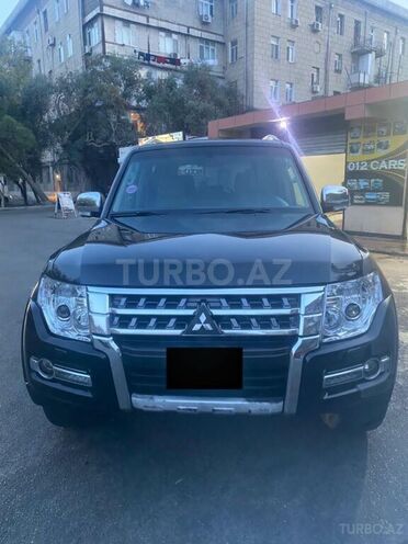Mitsubishi Pajero 2008, 325,000 km - 3.8 l - Bakı